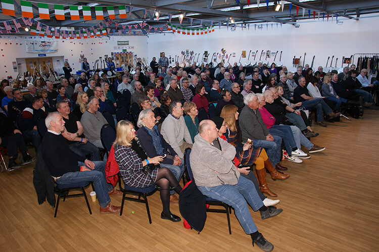 Eagle Banjo Event Audience 1